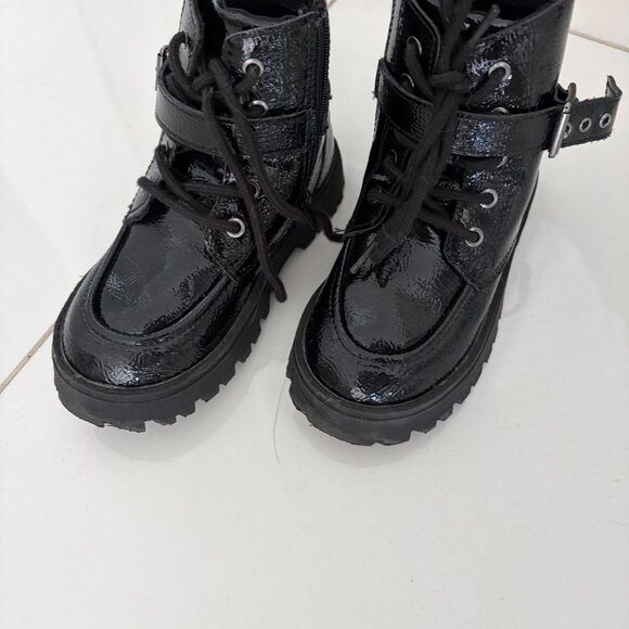 ZARA Kids Black Patent Combat Boots Size EU 23 US size 7 Toddler - Picture 3 of 4